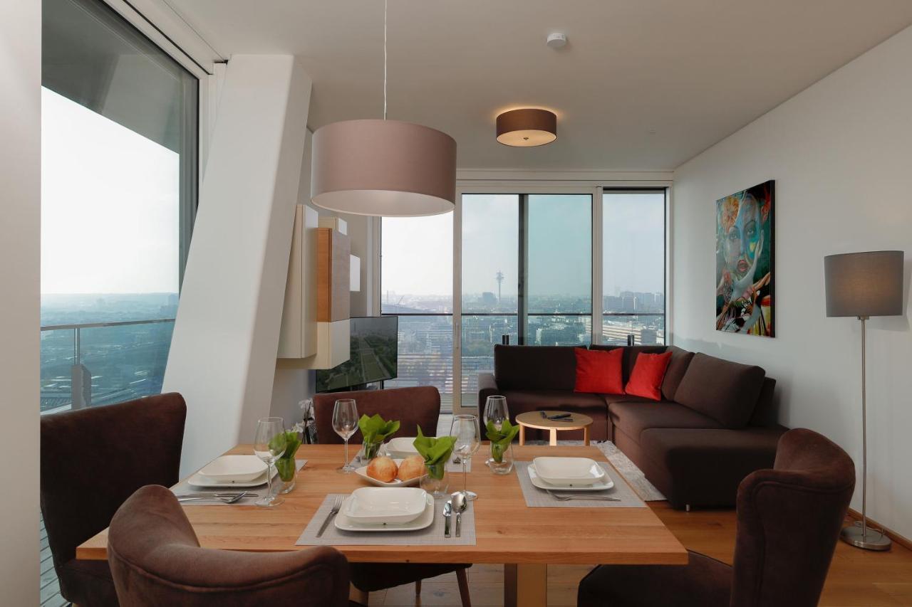 Triiiple Suites Level 21 Mit Balkon Und Tiefgarage เวียนนา ภายนอก รูปภาพ